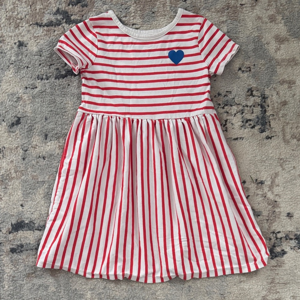 Girls Cat & Jack Red and White Striped Dress with Blue Heart size 5T